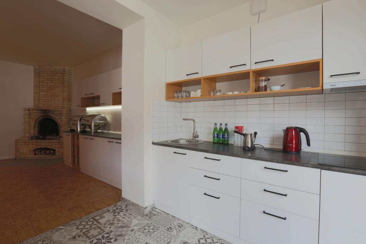 Hrazdan Vardeni Guesthouse מראה חיצוני תמונה